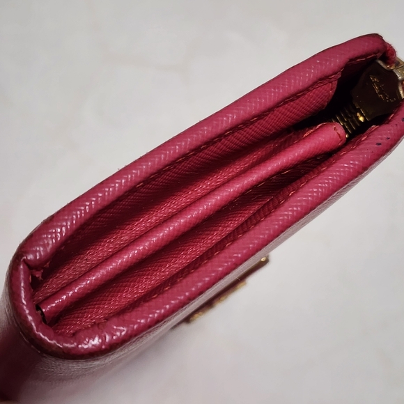 Prada Milano Saffiano Leather Wallet - Picture 5 of 13